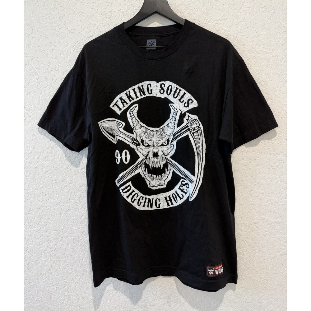 WWE Authentic Wear Undertaker "Taking Souls Digging Holes" Black T-Shirt L